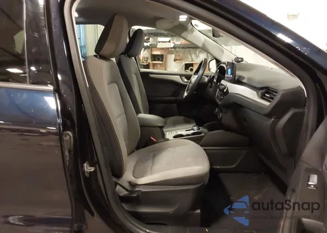 2021 Ford Escape Se Hybrid z USA, uszkodzony, nr VIN 1FMCU9BZ4MUA39380